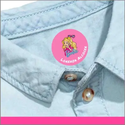 Etiquetas de personajes personalizables para ropa
