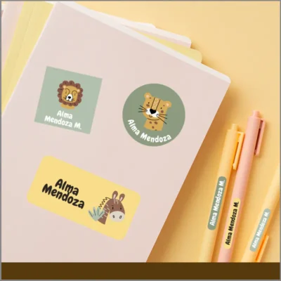 Etiquetas de vinil personalizables: selva