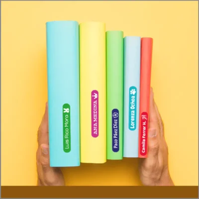 Etiquetas de vinilo personalizables medianas